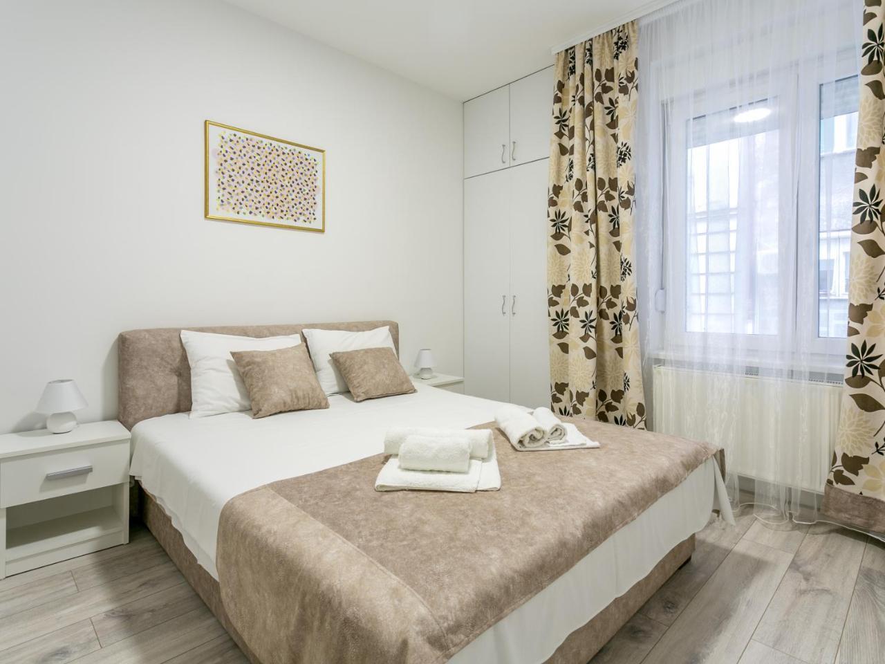 Belgrade Renting Down Apartment Екстериор снимка